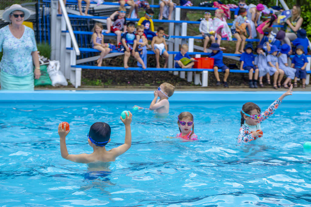 swimming_3_web