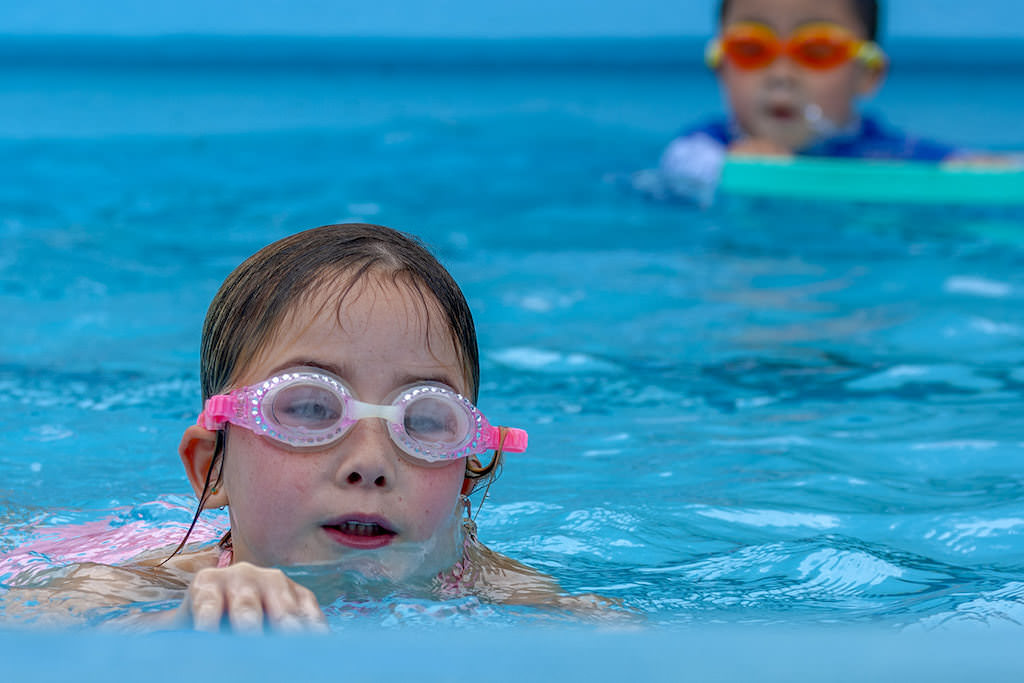 swimming_4_web